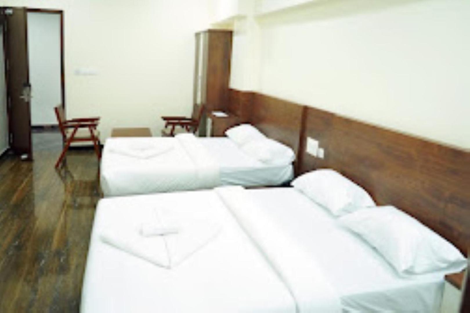 Hotel Nivetha Grand , Коимбатур Экстерьер фото
